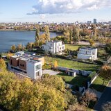 Smart-Home nZEB spectaculoasa Bucuresti Sector 1 cu deschidere lac -teren 2000mp